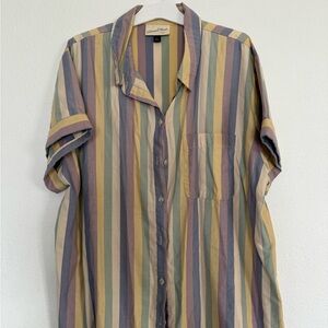 Universal Thread Women’s Striped Button Down Shirt